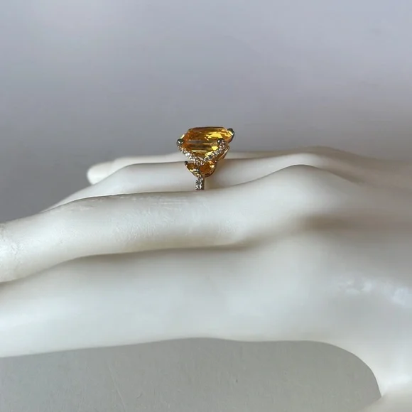 NWOT 4 1/2 ct. t.w. Citrine/White TopazSize 7